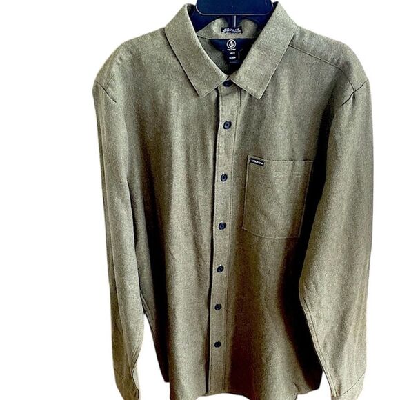 Volcom Olive Green Button-Up flannel Shirt new with tags size medium - Picture 1 of 6